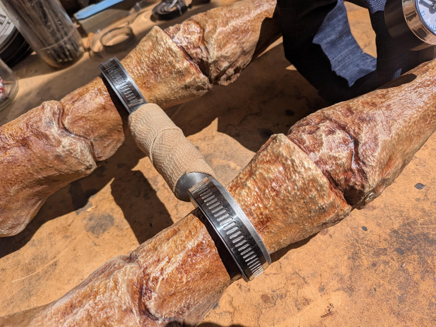 Deathclaw Gauntlet - 2 Claw - Life-Size Cosplay Prop